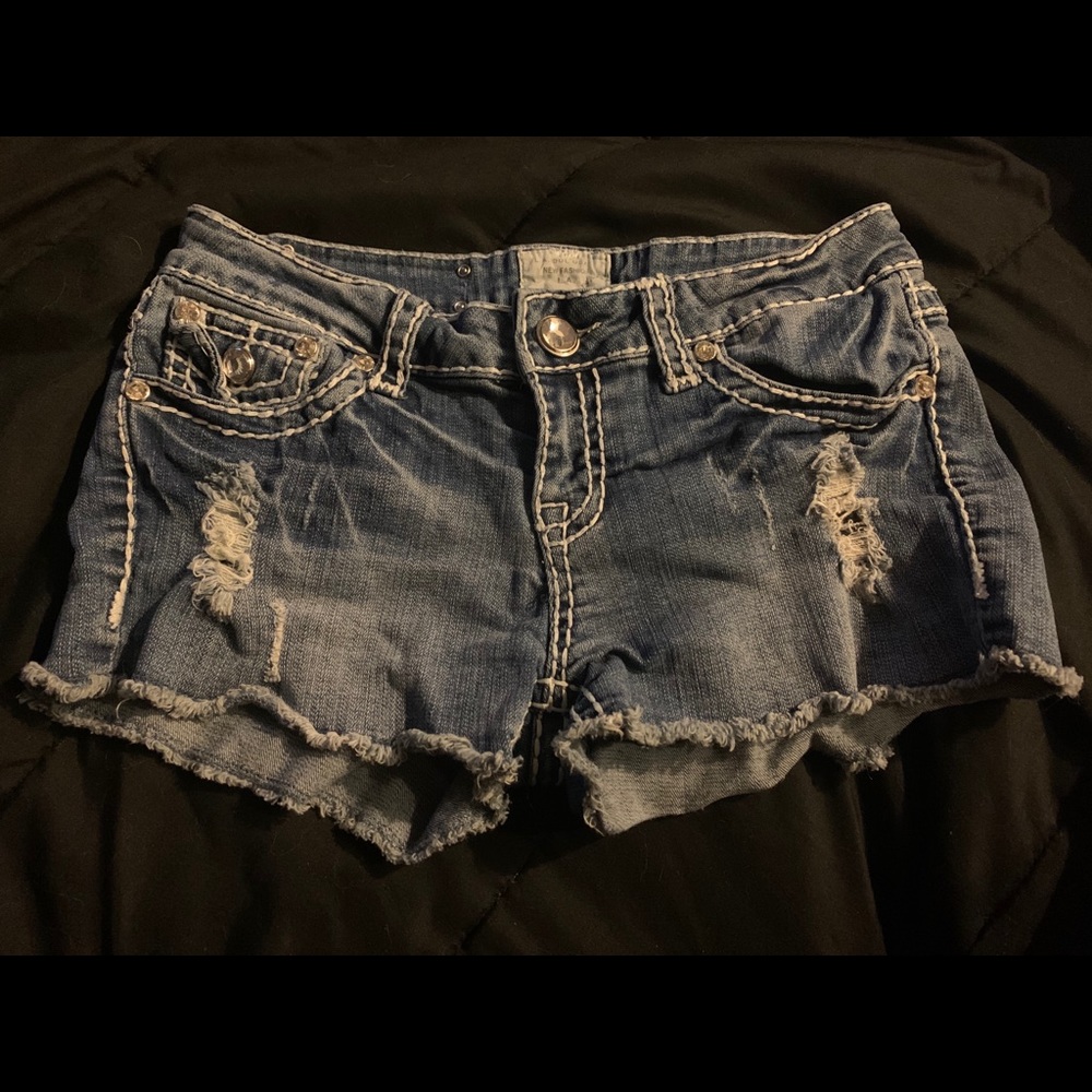 Women’s jean shorts